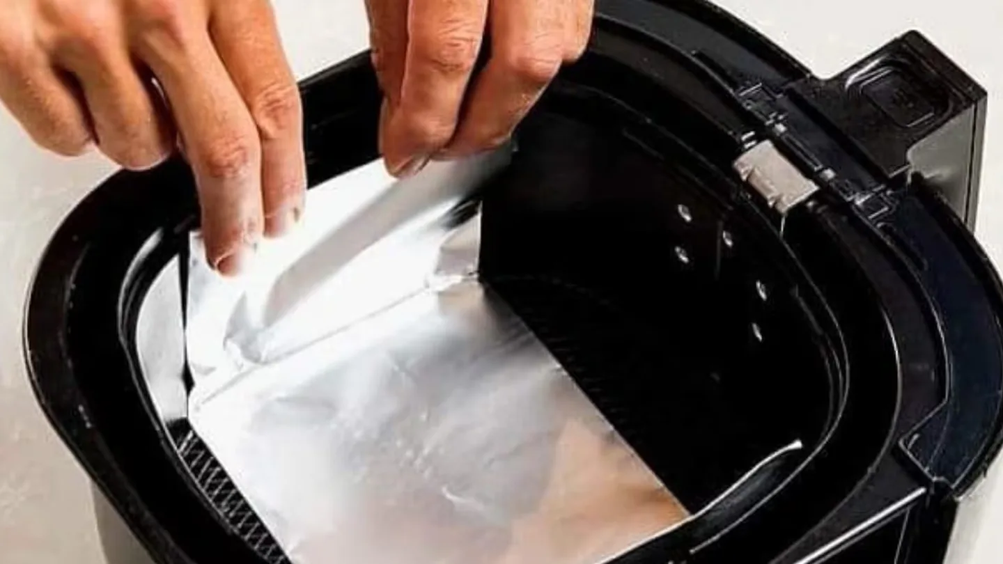 Alluminio nella friggitrice ad aria: il rischio nascosto e il modo semplice per evitarlo