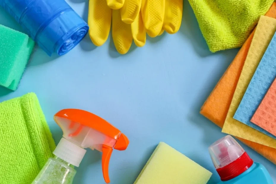 Basta con i prodotti costosi: ecco come preparare il miglior detergente per rendere la tua cucina e il tuo bagno impeccabili