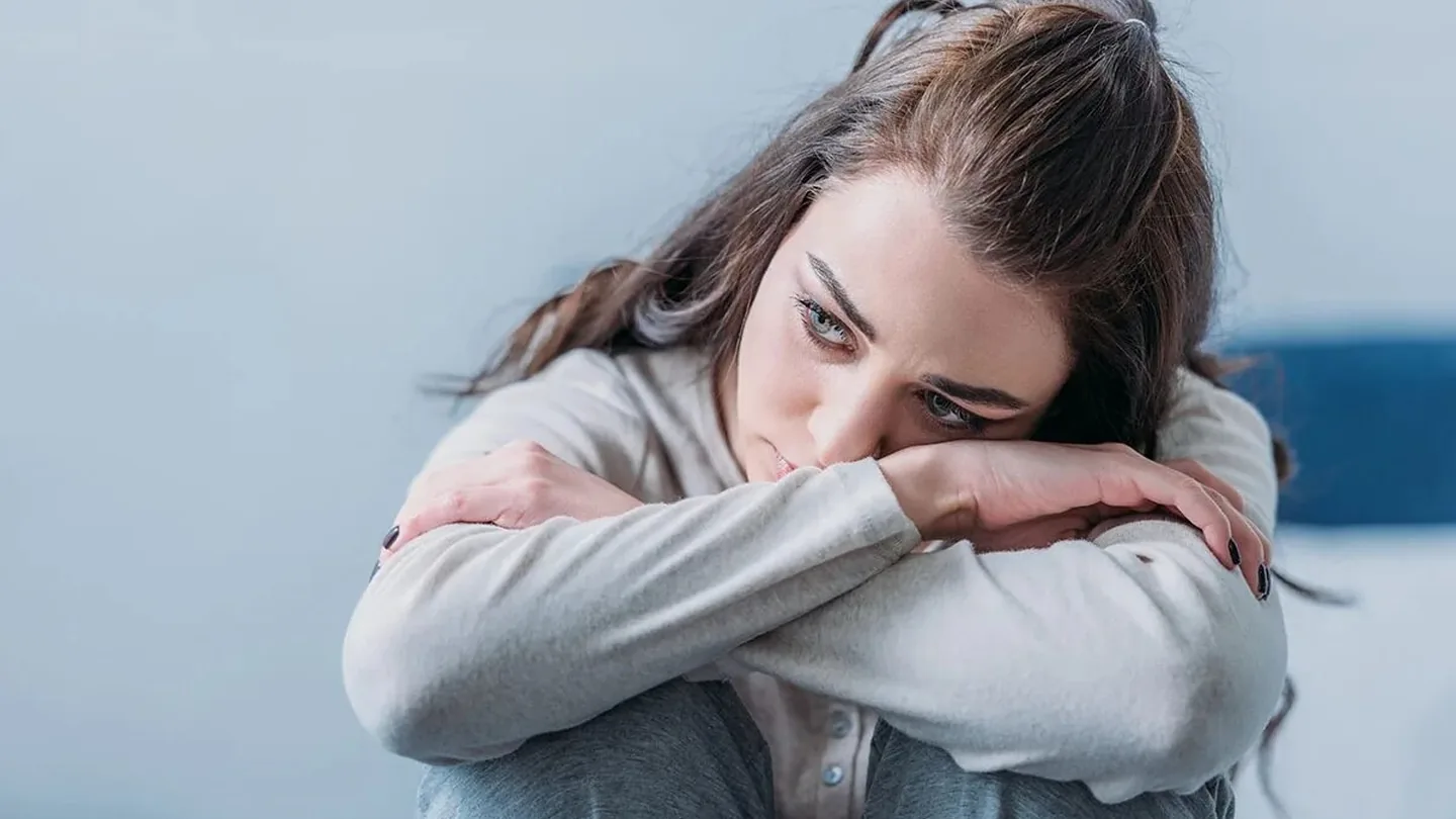 Superare il dolore senza aspettare che il tempo guarisca tutto: il metodo della psicologa